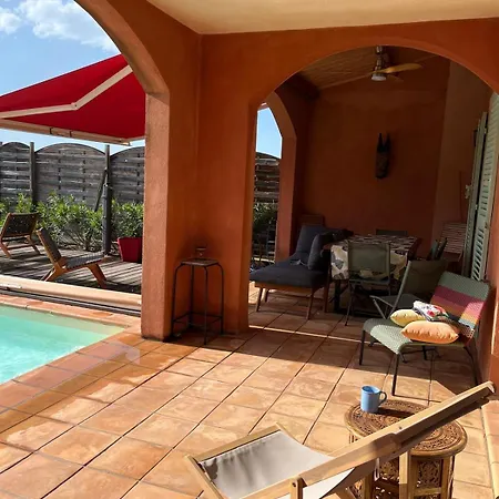 Avec Piscine Privative Et Vue Imprenable Sur Le Golf De Saint-florent à 300 M De La Saint-Florent (Corsica)