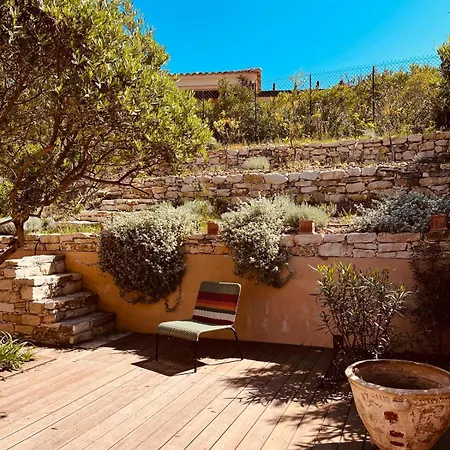 Сasa de vacaciones Avec Piscine Privative Et Vue Imprenable Sur Le Golf De Saint-florent A 300 M De La *